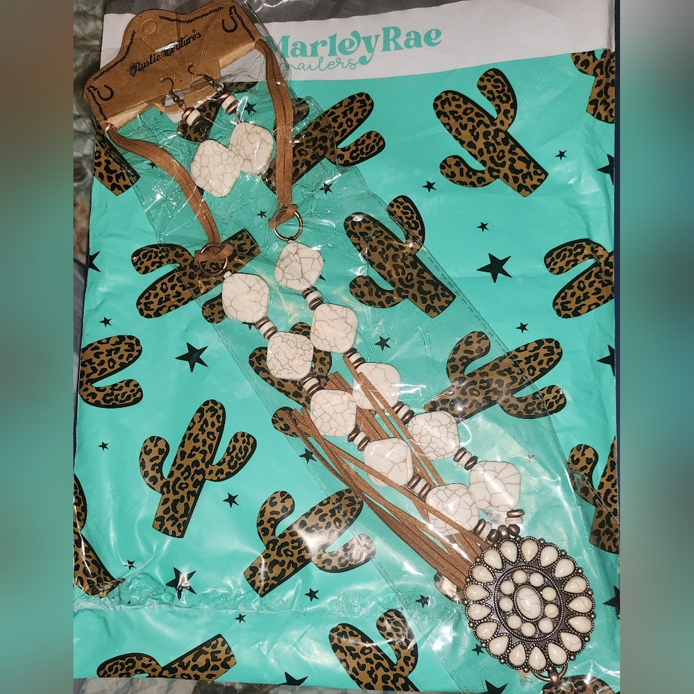 Boho Tan and White Necklace And Earrings